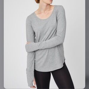 Lululemon Circadian Long Sleeve Tee
Heathered Medium Grey